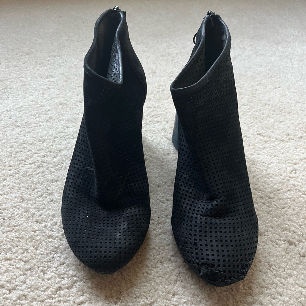 Camper ankle boot